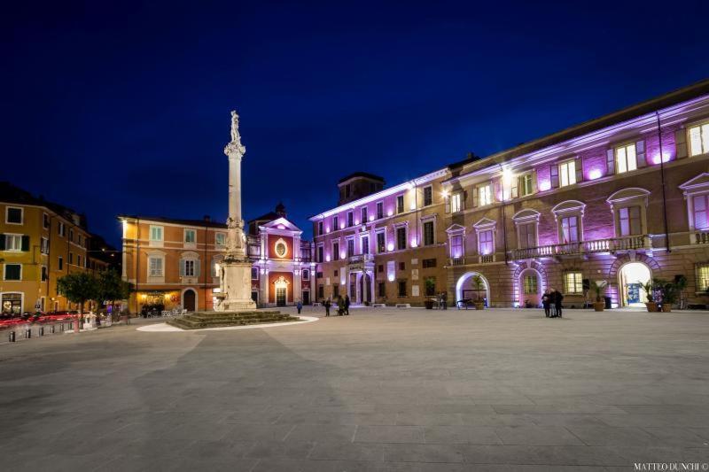 Hotel Annunziata Massa  Buitenkant foto