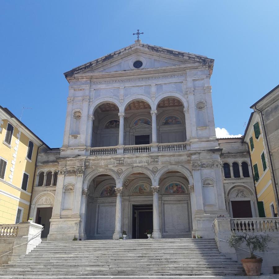 Hotel Annunziata Massa  Buitenkant foto